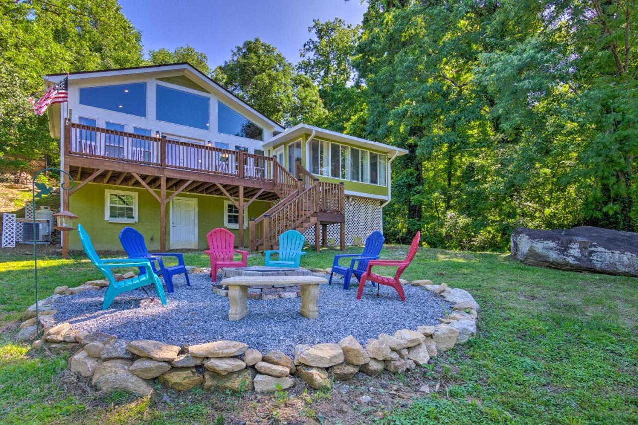 Unique Chimney Rock Cottage With Breathtaking Views เลกลัวร์ ภายนอก รูปภาพ