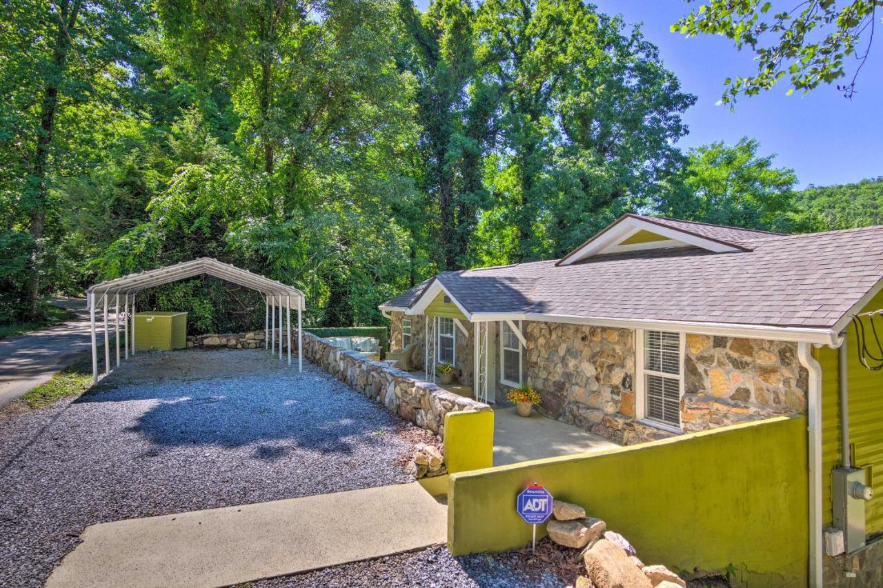 Unique Chimney Rock Cottage With Breathtaking Views เลกลัวร์ ภายนอก รูปภาพ